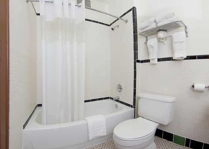 Hotel Historic Plains 3*