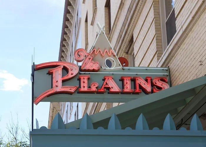 Historic Plains Hotel 3*