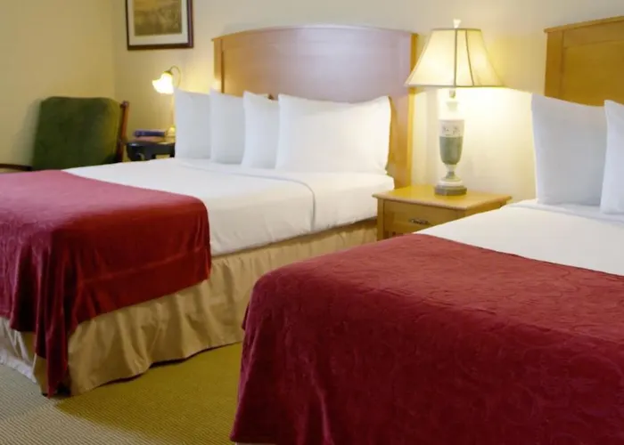 Historic Plains Hotel 3*